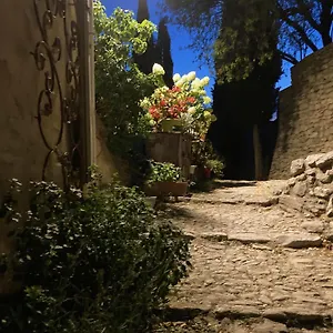 Gasthof Les Magnolias, Montbrun-les-Bains