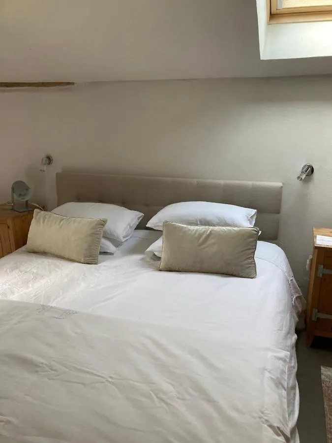L'Angelus Hotel Genay  0*, Genay (Rhone) France