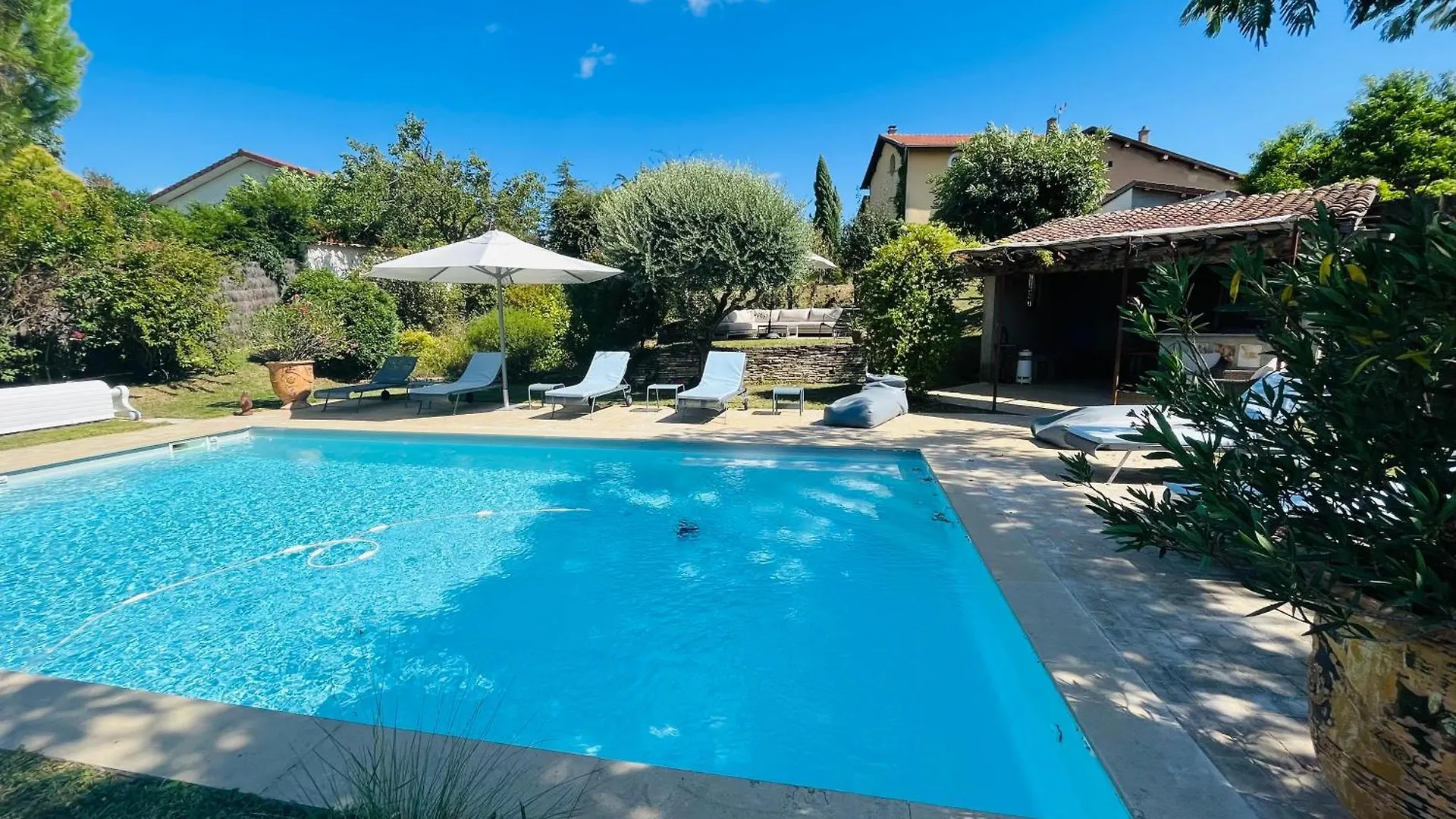 L'Angelus Hotel Genay  Guest house